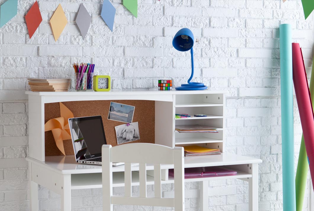 21 Contemporary Small Kids Desks Childrens Desk And Chair Home