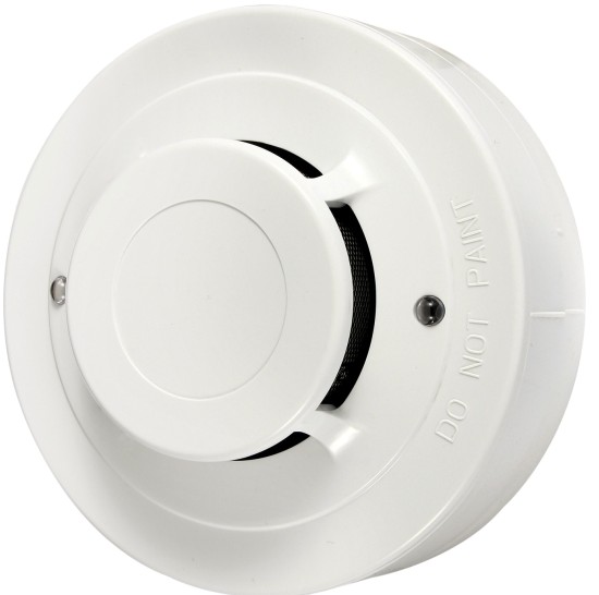 tips on choosing the right smoke detector